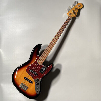FENDER - Vintera® '60s Jazz Bass - 3-Color Sunburst