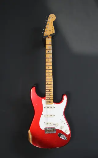 [9235001572] Fender - Custom Shop - 1958 - Stratocaster - Relic Aged Candy Apple Red 